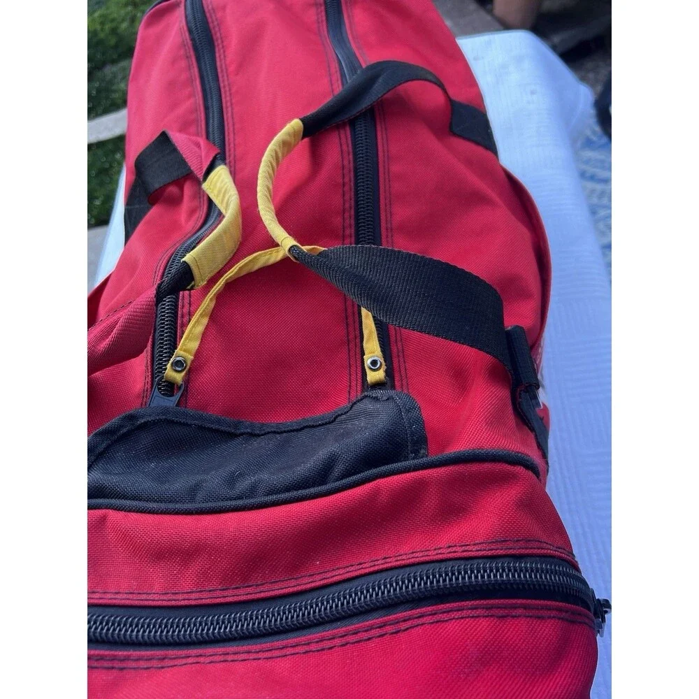 Vintage 1990’s Marlboro Adventure Team Red Duffle Bag Travel Gym Bag Nice